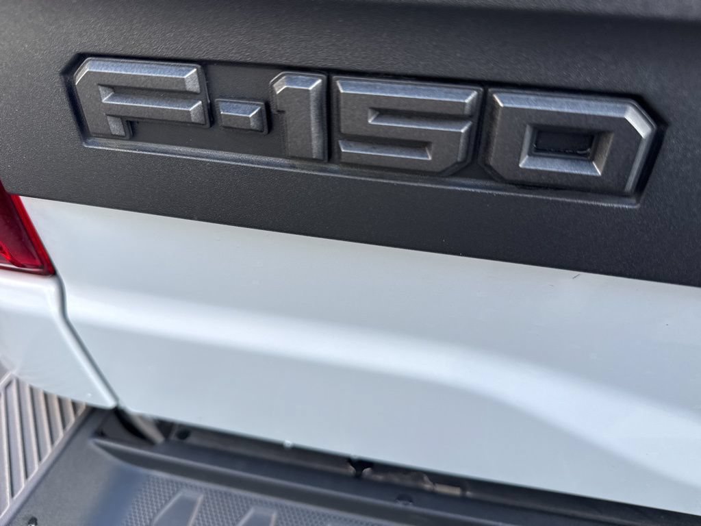 Used 2025 Ford F150 Raptor AWD/4WD image 9