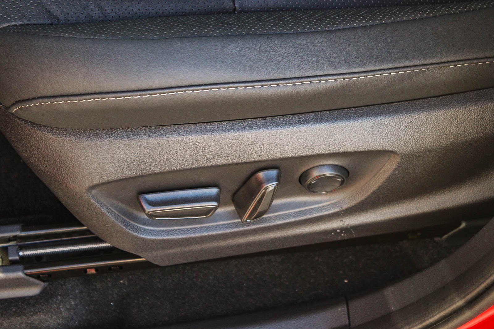 New 2025 Toyota Crown Signia Limited image 24