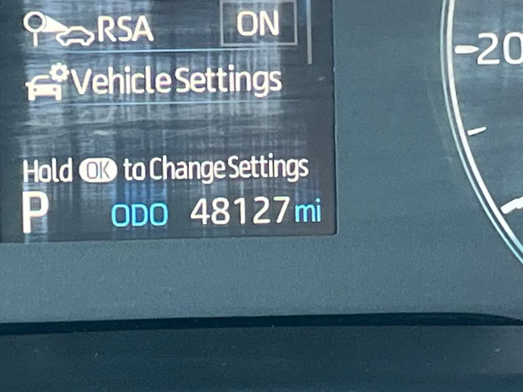 Used 2024 Toyota Corolla LE image 14