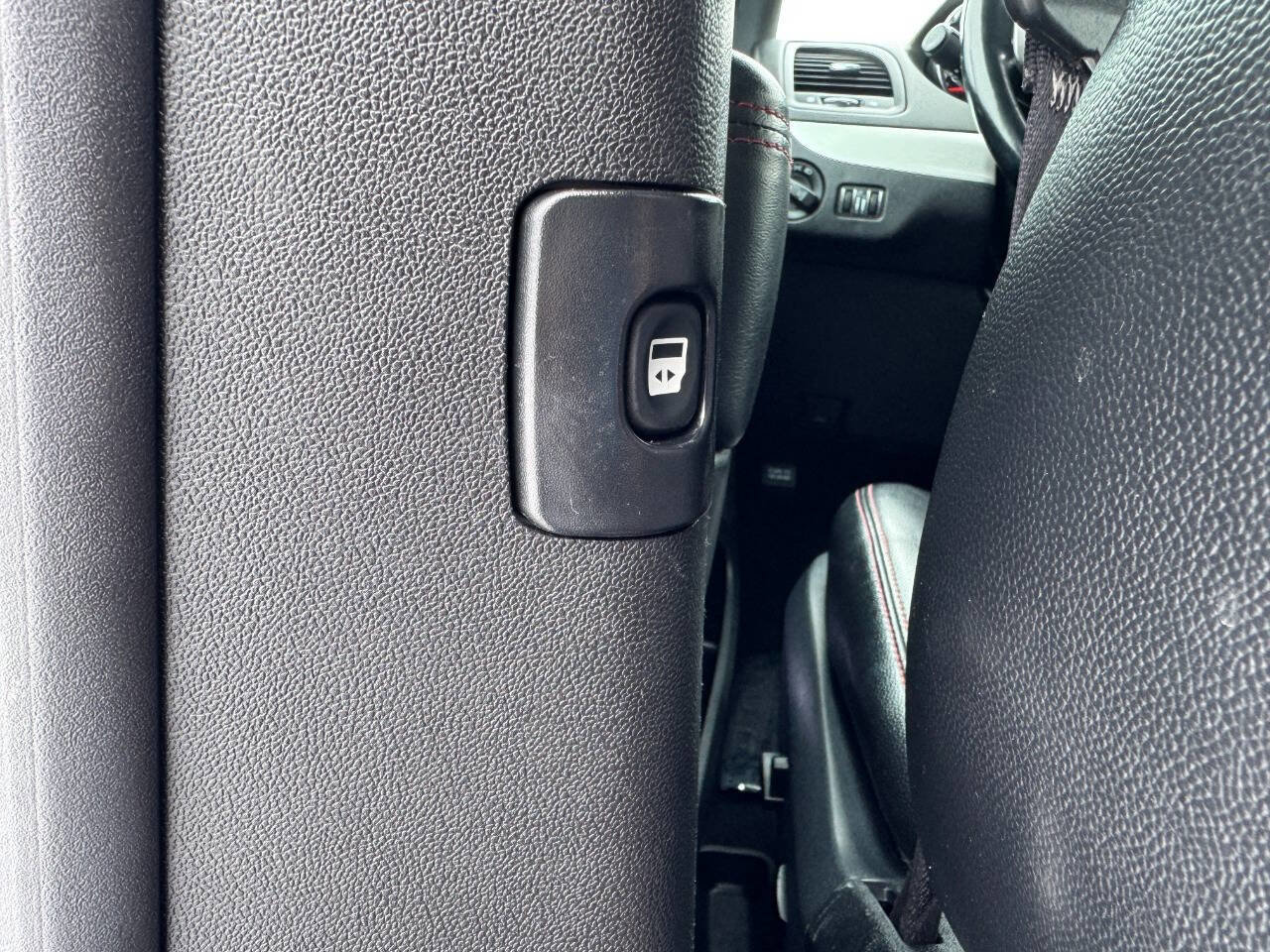 Used 2016 Dodge Grand Caravan R/T w/ Safety Sphere Group image 14