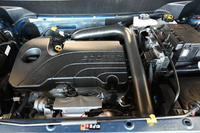 Used 2024 Chevrolet Equinox RS FWD image 31