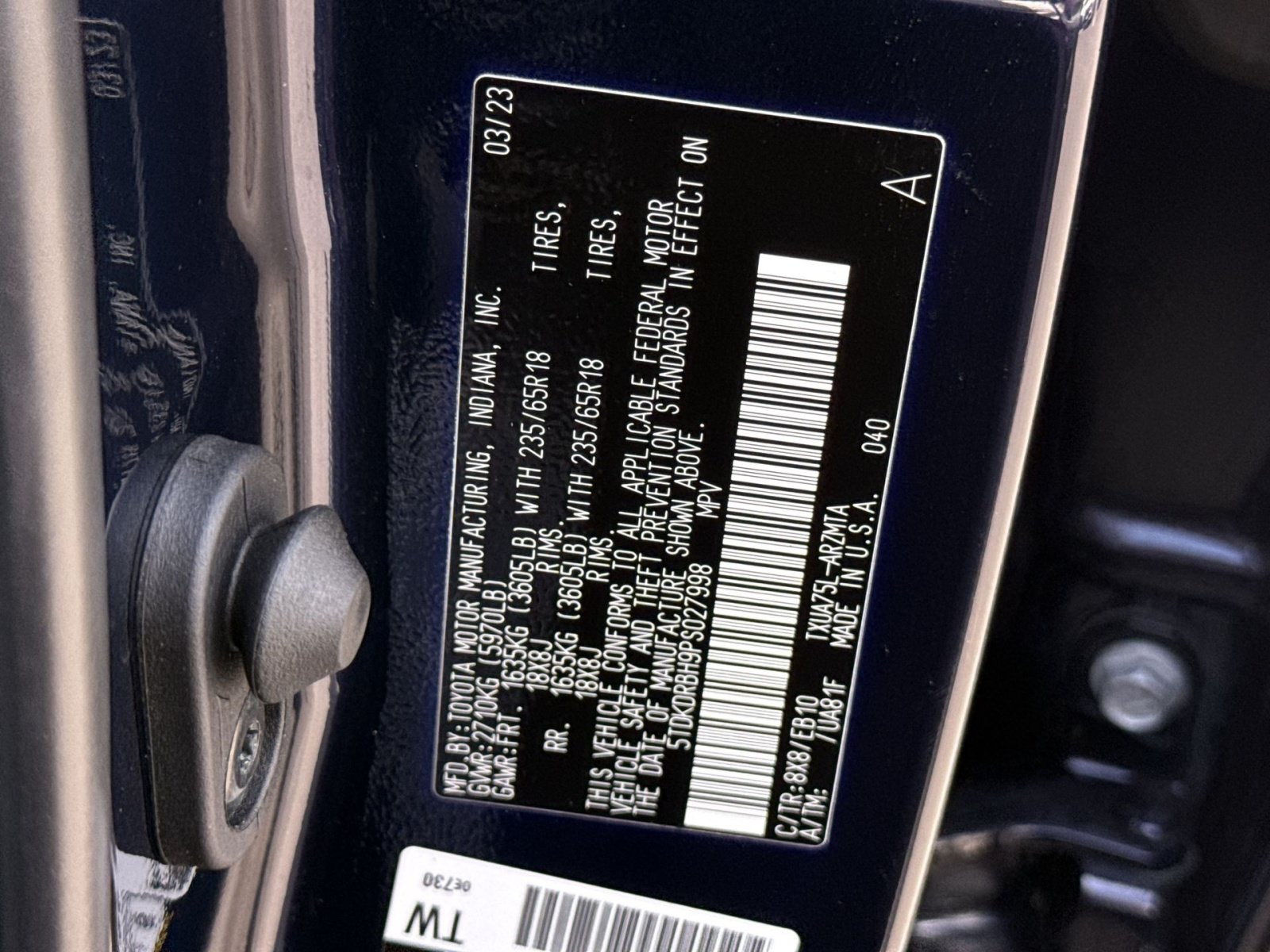 Used 2023 Toyota Highlander XLE AWD/4WD image 30