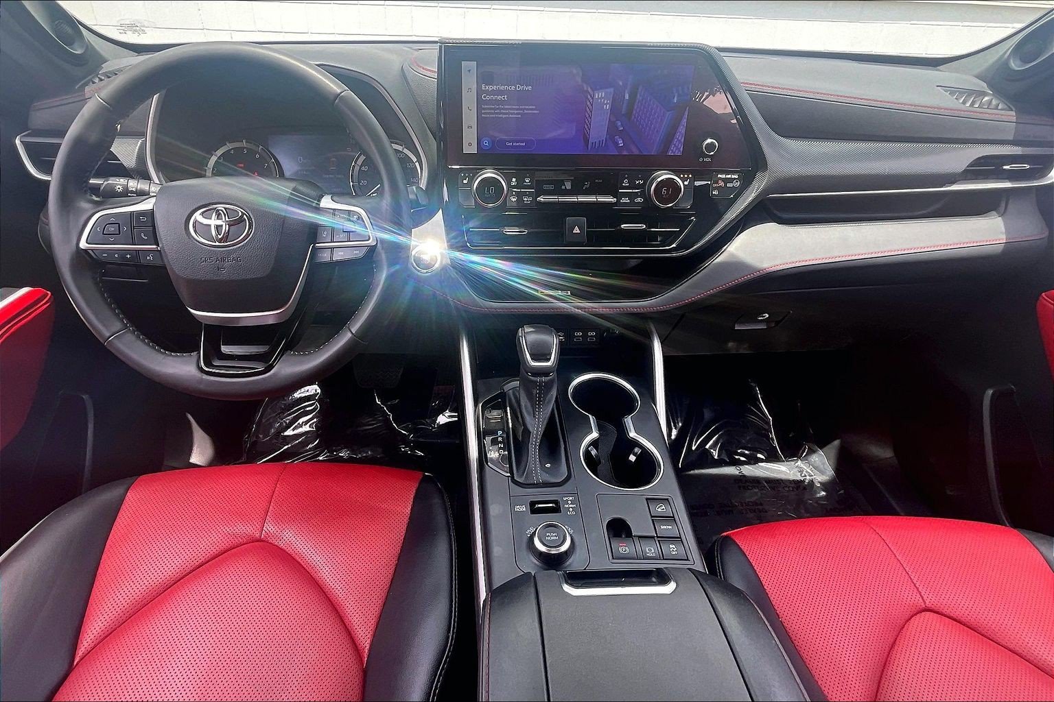 Used 2023 Toyota Highlander XSE AWD/4WD image 19