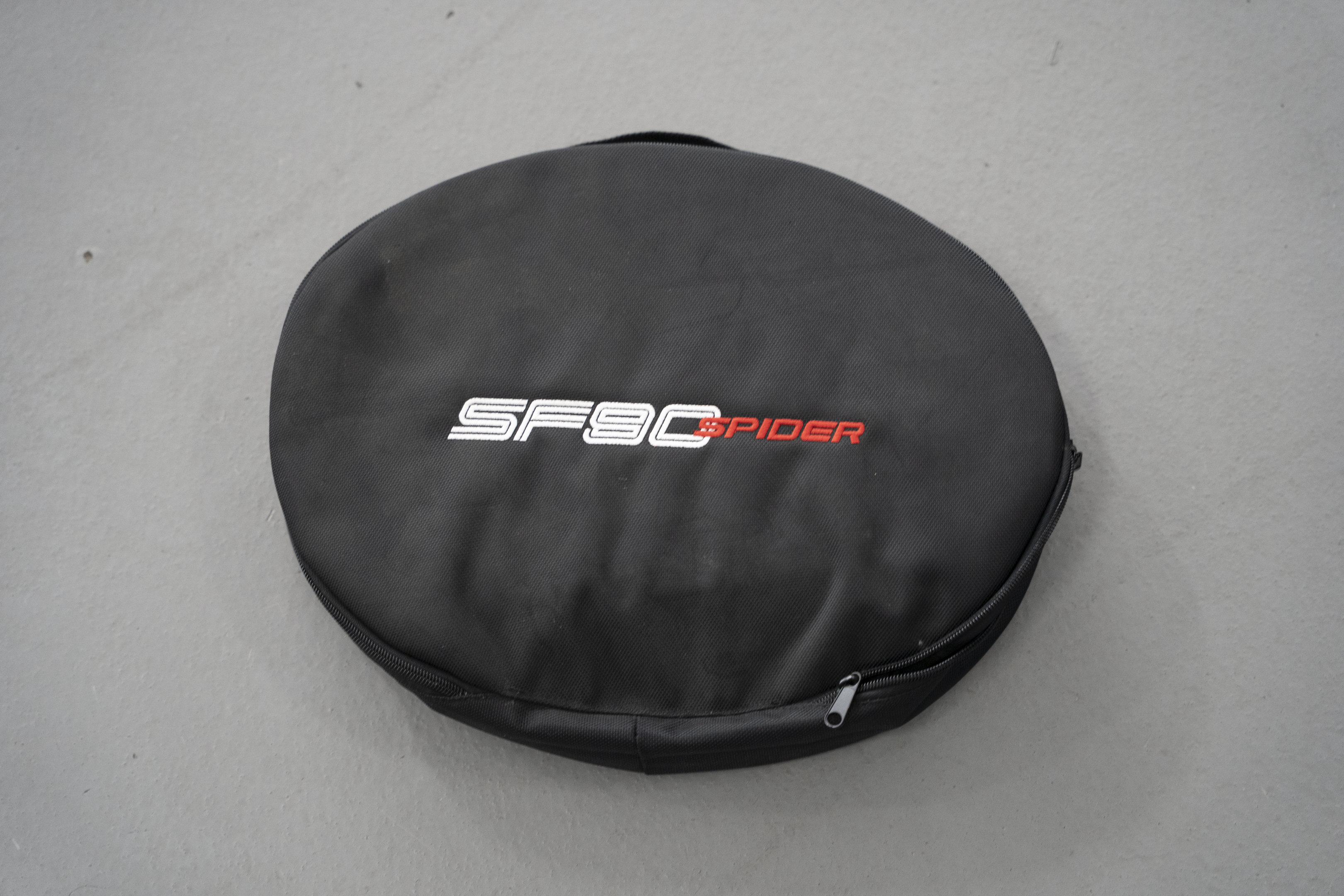 Used 2023 Ferrari SF90 Spider AWD/4WD image 65