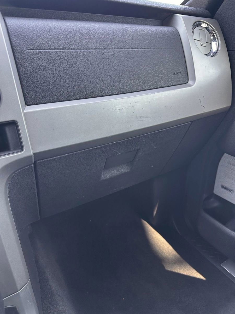 Used 2011 Ford F150 Lariat Limited AWD/4WD image 26