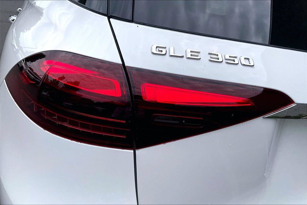Certified 2025 Mercedes-Benz GLE 350 4MATIC image 32