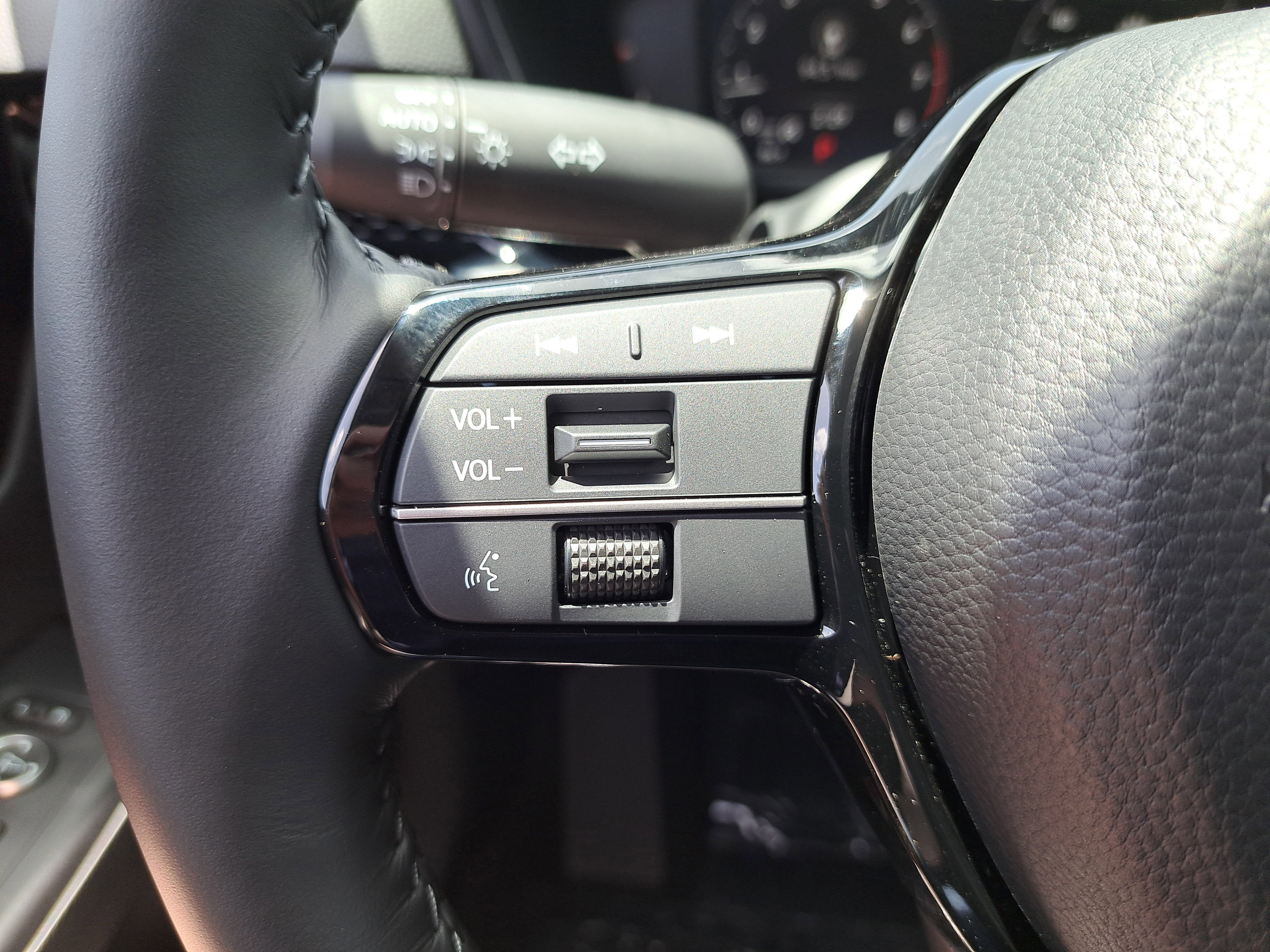 New 2026 Honda CR-V EX-L image 30