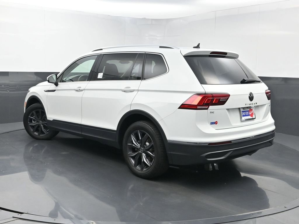 Used 2024 Volkswagen Tiguan SE image 21
