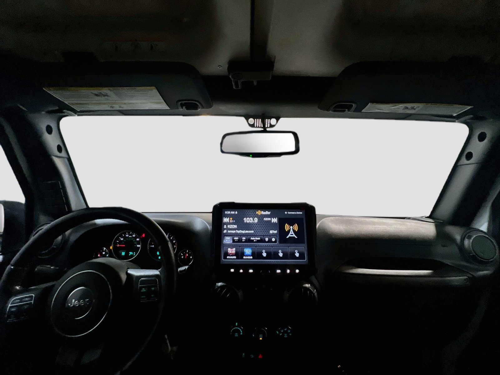 Used 2017 Jeep Wrangler Sport AWD/4WD image 15