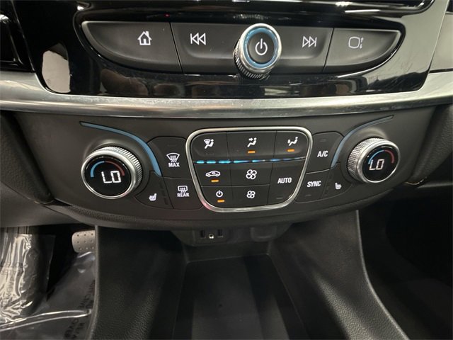 Used 2019 Chevrolet Traverse LT image 19