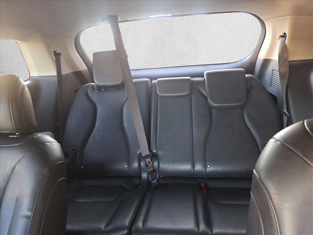 Used 2024 Kia Carnival LX image 16