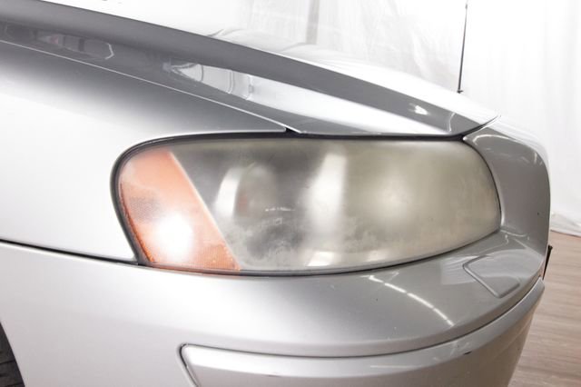 Used 2005 Volvo S60 2.4 FWD image 37