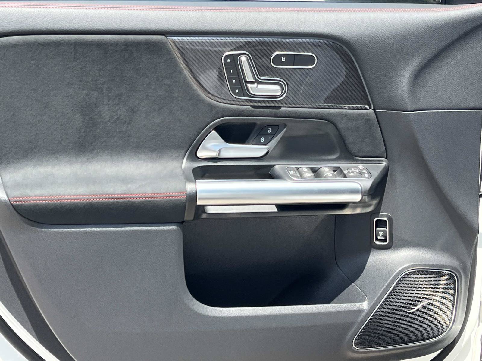 Certified 2025 Mercedes-Benz GLA 35 AMG 4MATIC image 24