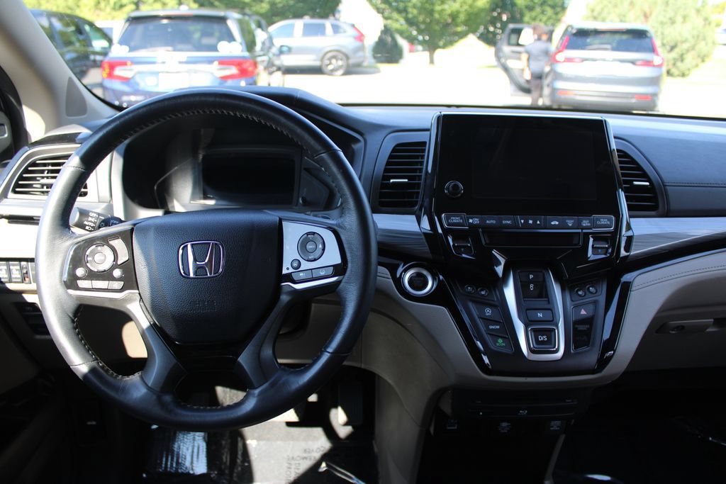 Used 2023 Honda Odyssey Elite image 15