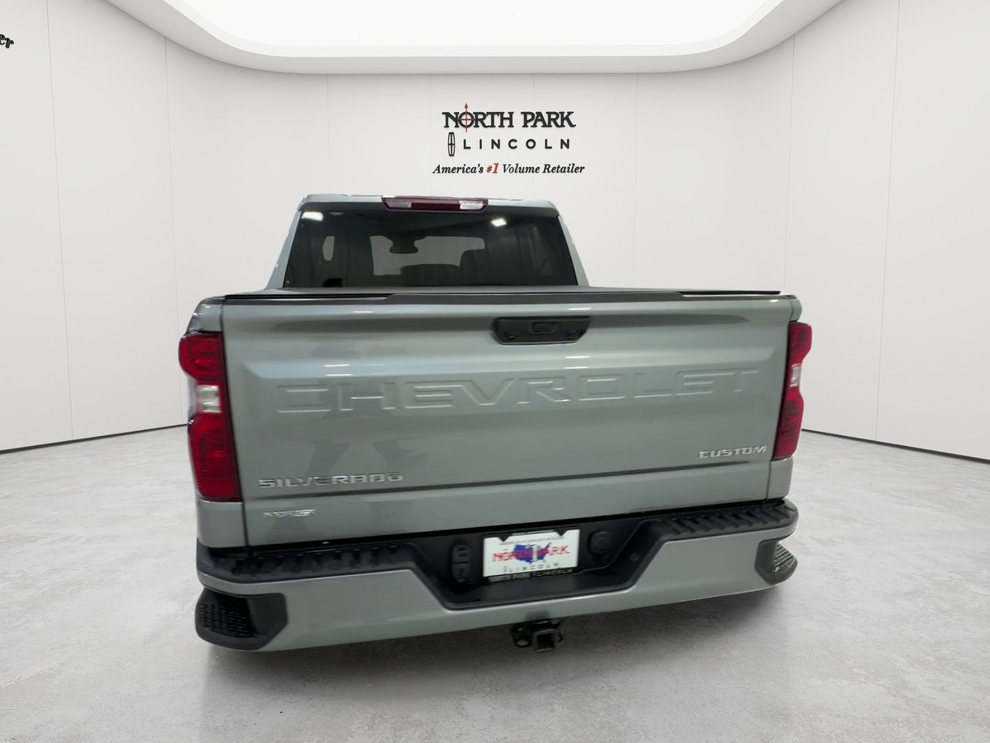 Used 2024 Chevrolet Silverado 1500 Custom RWD image 6
