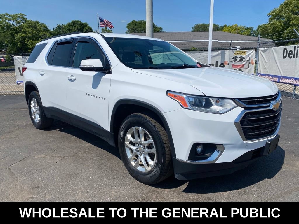 Used 2019 Chevrolet Traverse LT FWD image 1