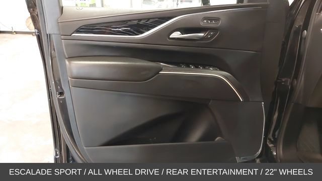 Used 2023 Cadillac Escalade Sport AWD/4WD image 19