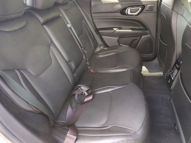 Used 2023 Jeep Compass High Altitude w/ Driver Assist Group I AWD/4WD image 22