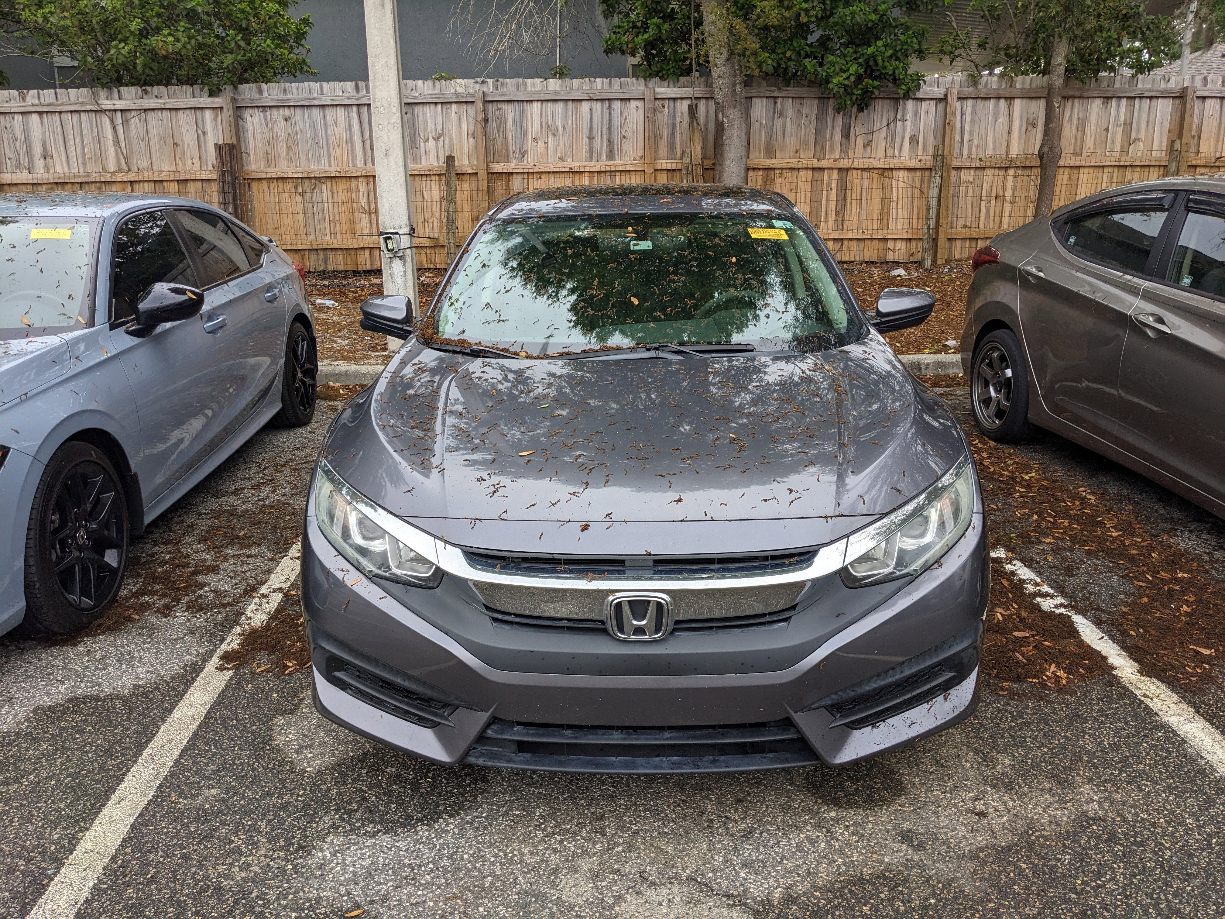 Used 2018 Honda Civic EX image 2