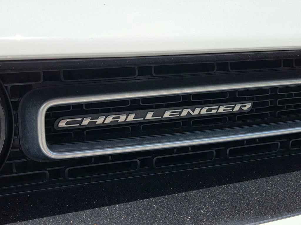 Used 2022 Dodge Challenger R/T image 10