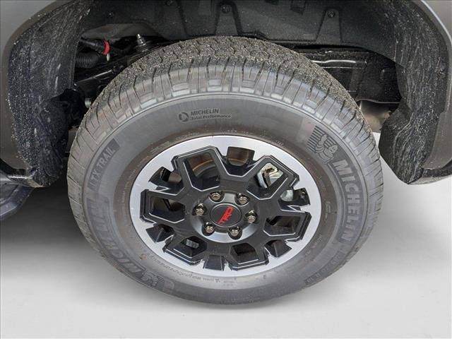 New 2025 Toyota 4Runner 4WD image 9