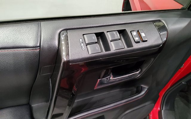 Used 2023 Toyota 4Runner TRD Off-Road image 40