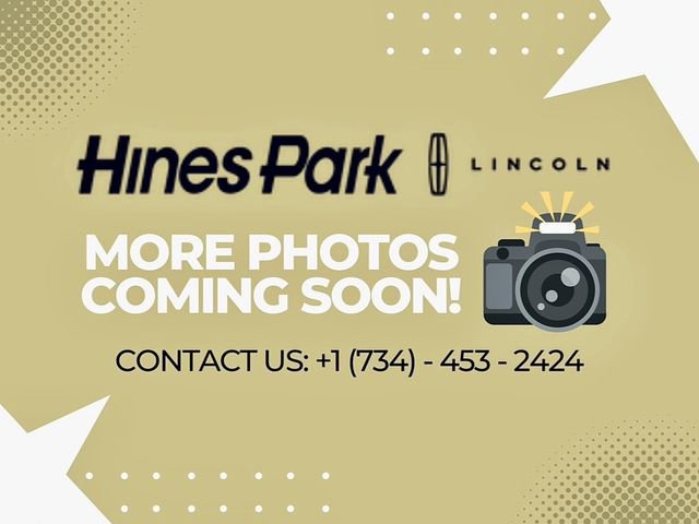 Used 2022 Lincoln Nautilus Reserve image 5