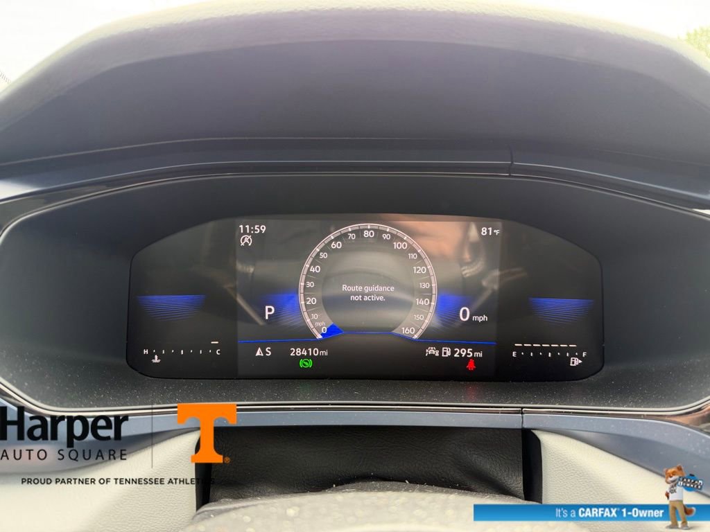 Used 2023 Volkswagen Taos SE w/ Panoramic Sunroof Package image 15