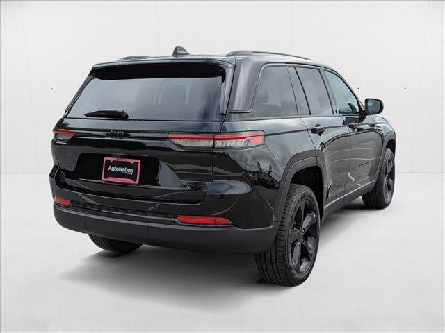 New 2025 Jeep Grand Cherokee Limited w/ Black Appearance Package image 2