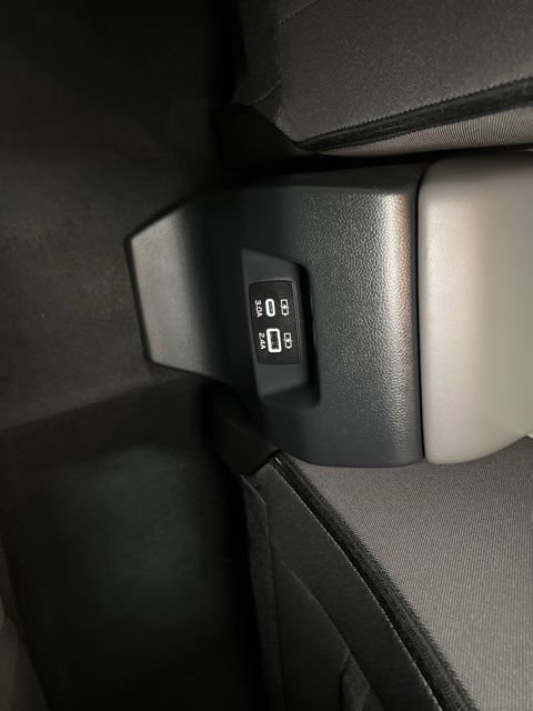 Certified 2025 Subaru Crosstrek 2.0i Premium image 45