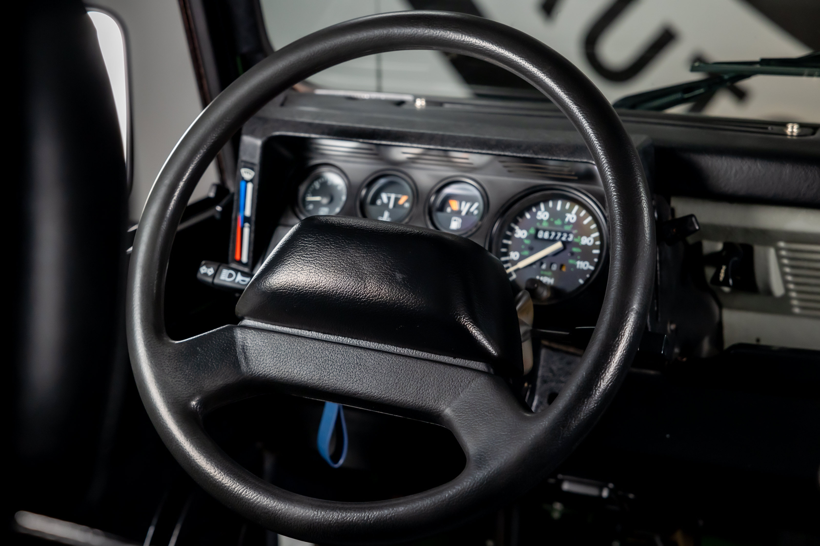 Used 1994 Land Rover Defender 90 AWD/4WD image 17