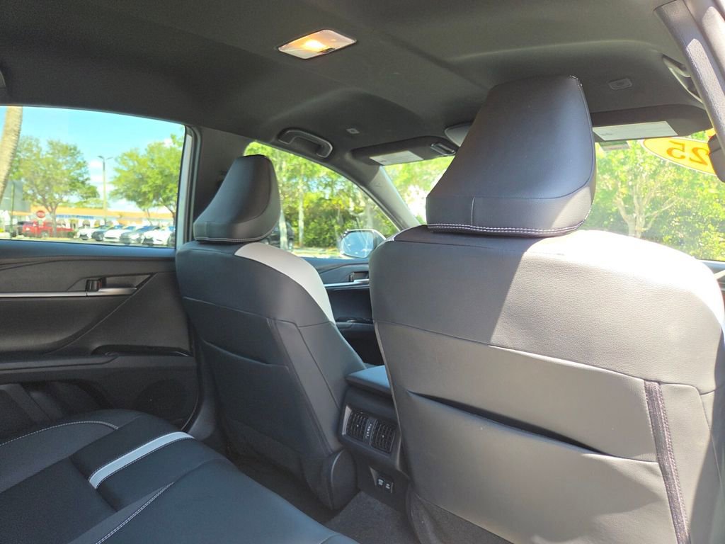 Certified 2025 Toyota Camry SE FWD image 16