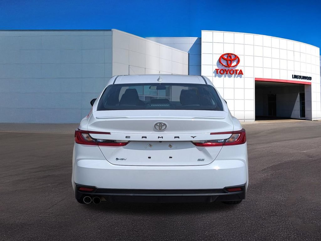 Used 2025 Toyota Camry SE FWD image 11