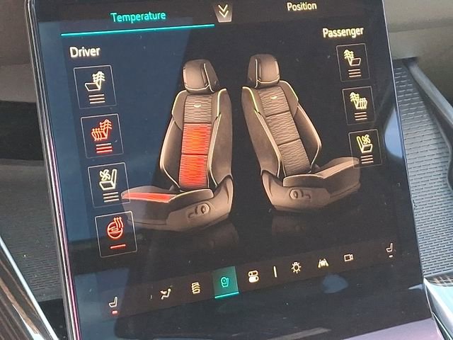 Certified 2025 Cadillac Escalade Premium Luxury image 25