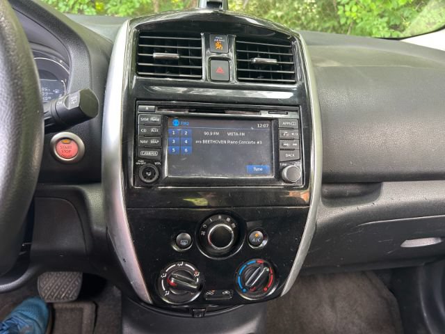 Used 2015 Nissan Versa Note FWD image 14