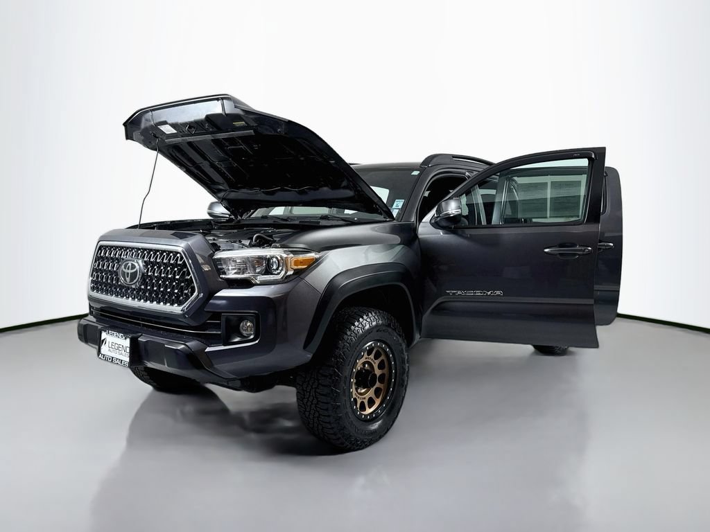 Used 2019 Toyota Tacoma TRD Off-Road AWD/4WD image 19