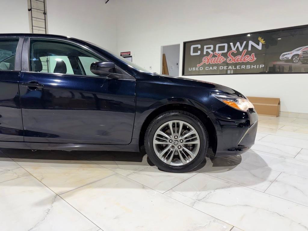 Used 2017 Toyota Camry LE FWD image 5