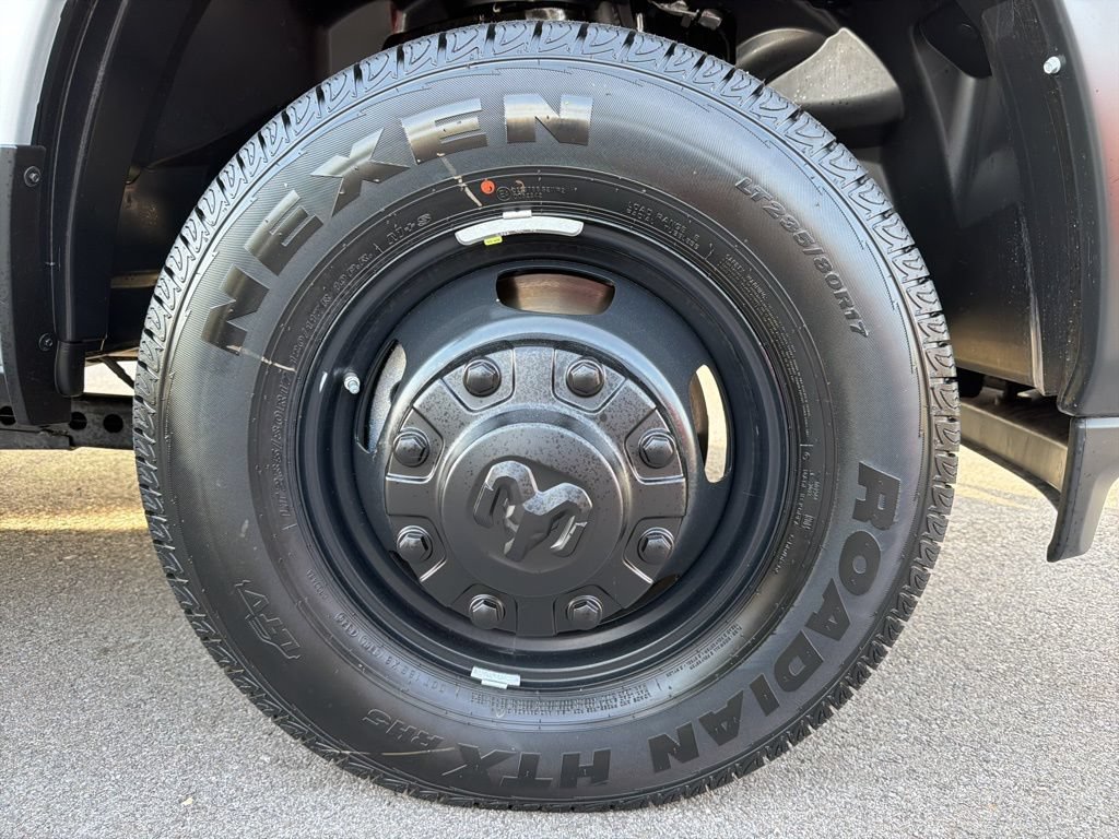 New 2026 RAM 3500 Tradesman AWD/4WD image 11