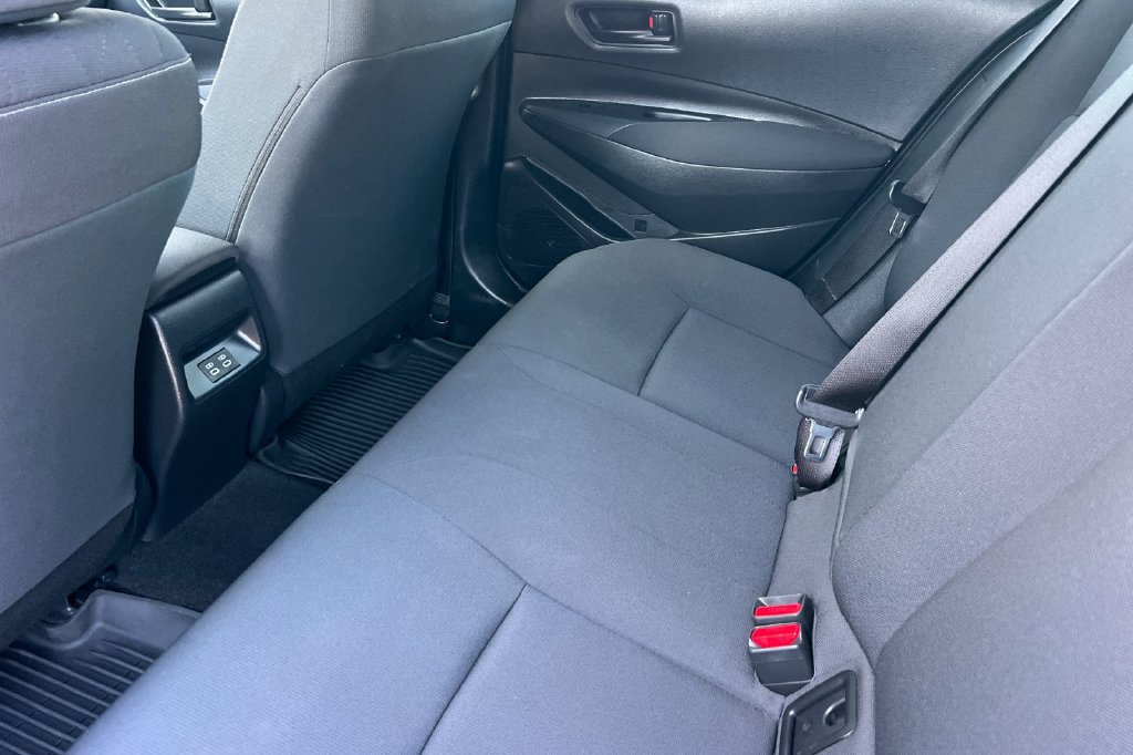 Certified 2026 Toyota Corolla LE w/ LE Premium Package FWD image 15