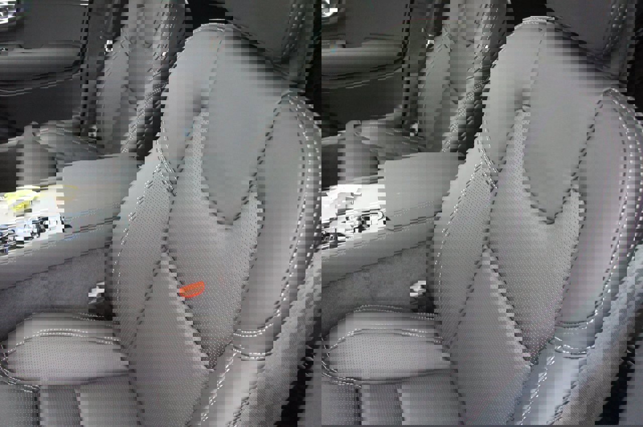 New 2026 Volvo XC90 B6 Ultra image 19
