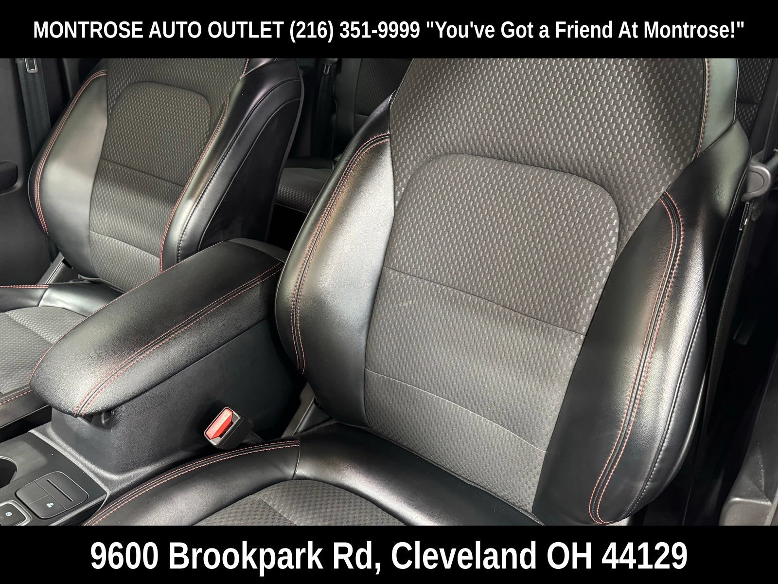 Used 2023 Ford Escape ST-Line w/ Equipment Group 301A FWD image 28