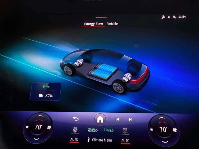 Used 2023 Mercedes-Benz EQS 580 4MATIC Sedan image 52