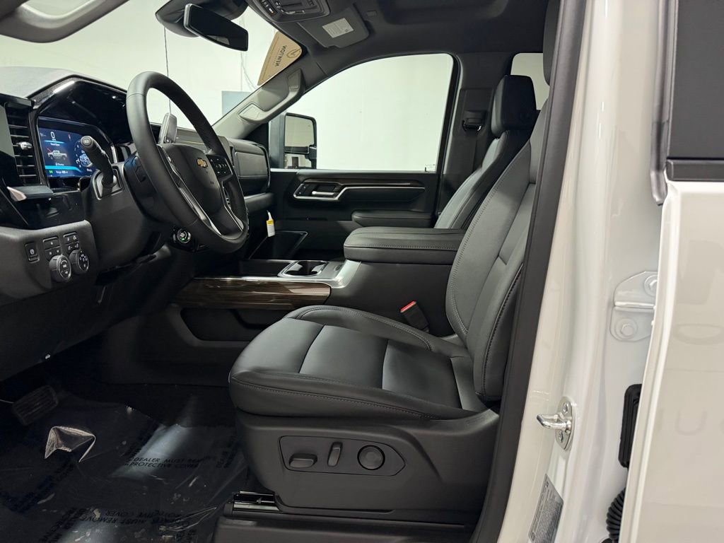New 2026 Chevrolet Silverado 2500 LT w/ All Star Edition image 27