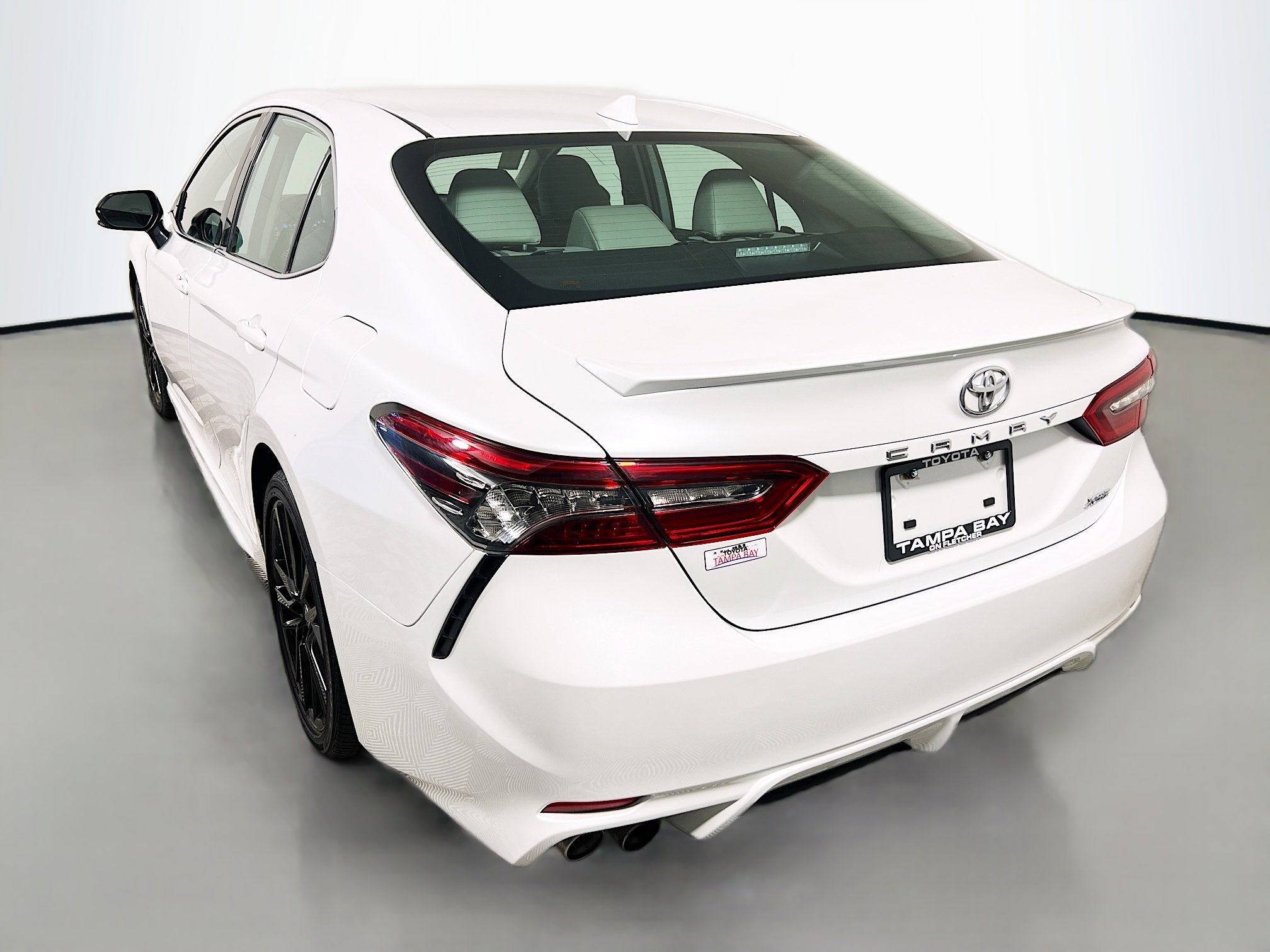 Used 2024 Toyota Camry XSE image 8