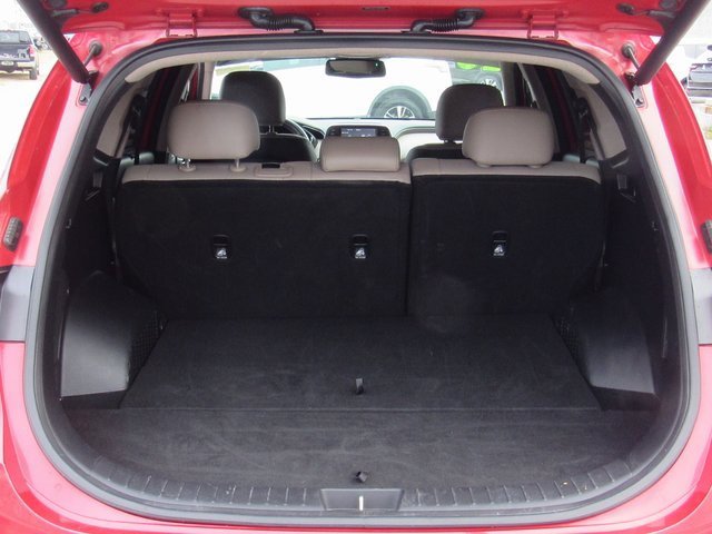 Used 2020 Hyundai Santa Fe SEL w/ Convenience + Premium Package image 5