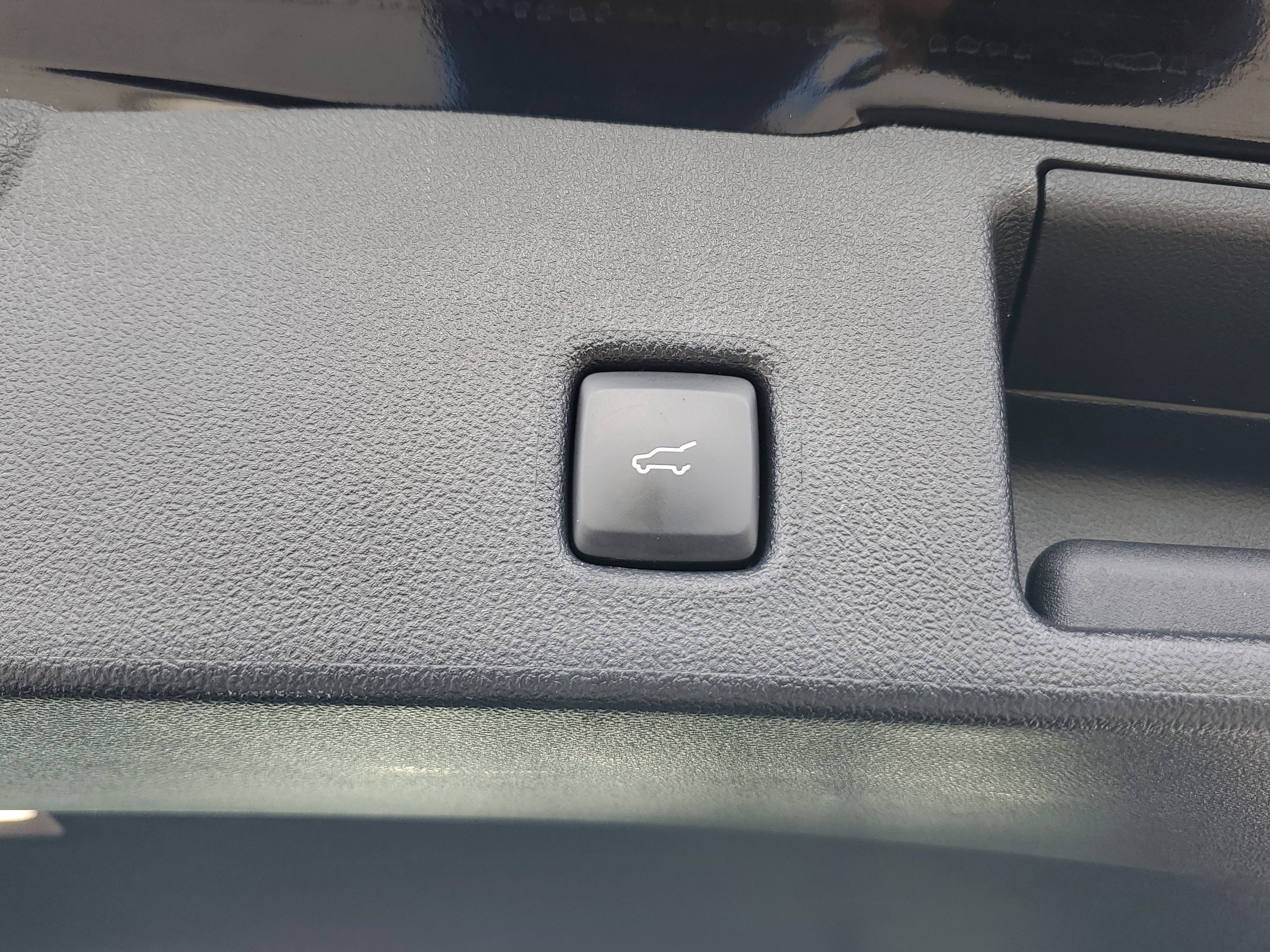 Certified 2024 Ford Escape ST-Line w/ Tech Pack #1 image 11