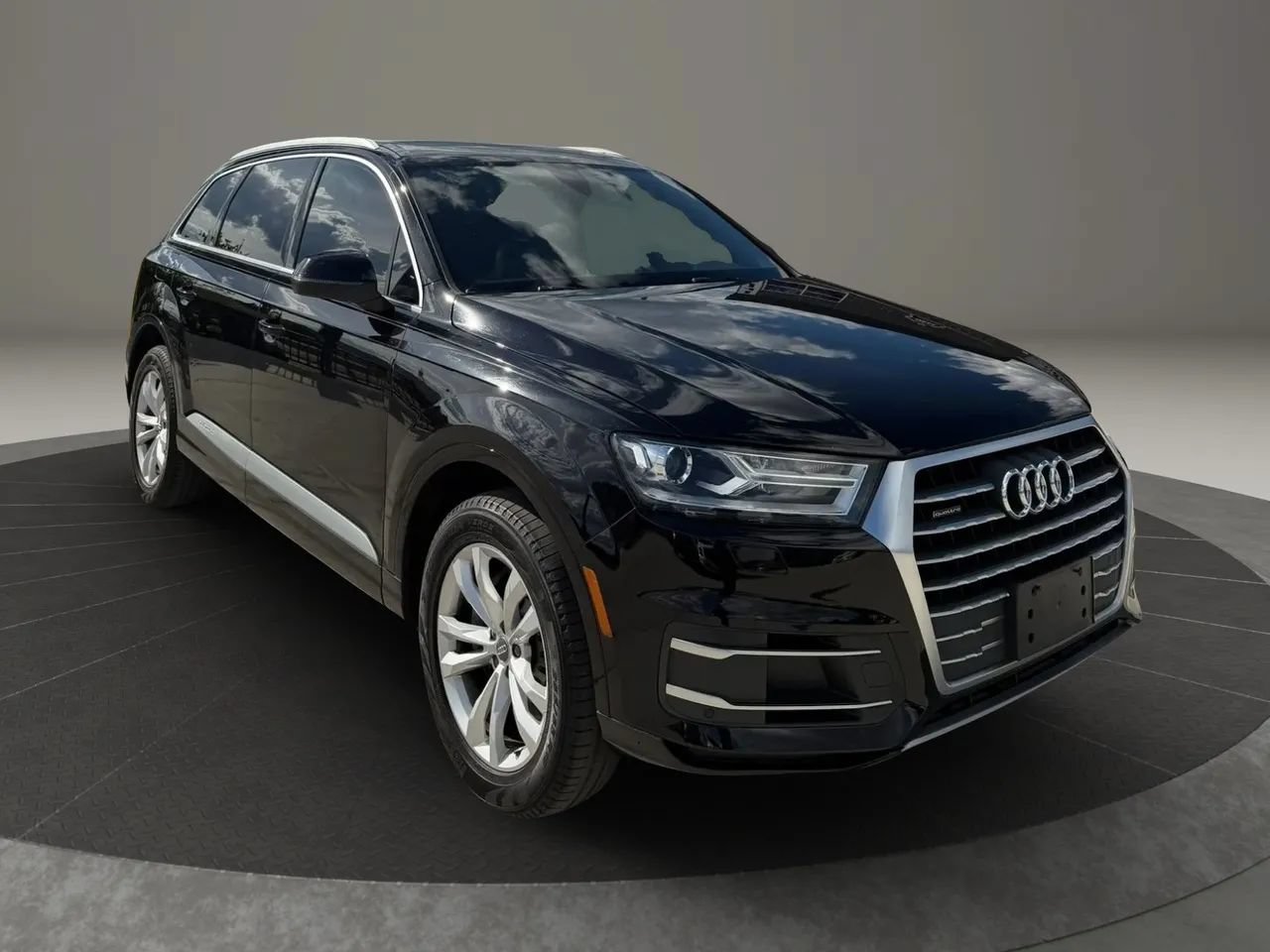Used 2019 Audi Q7 2.0T Premium w/ Convenience Package AWD/4WD image 1