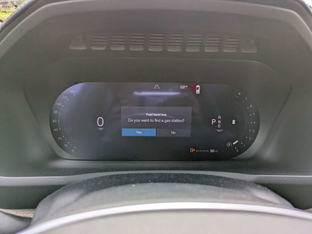 New 2026 Volvo XC90 B5 Plus w/ Protection Package Premier image 32