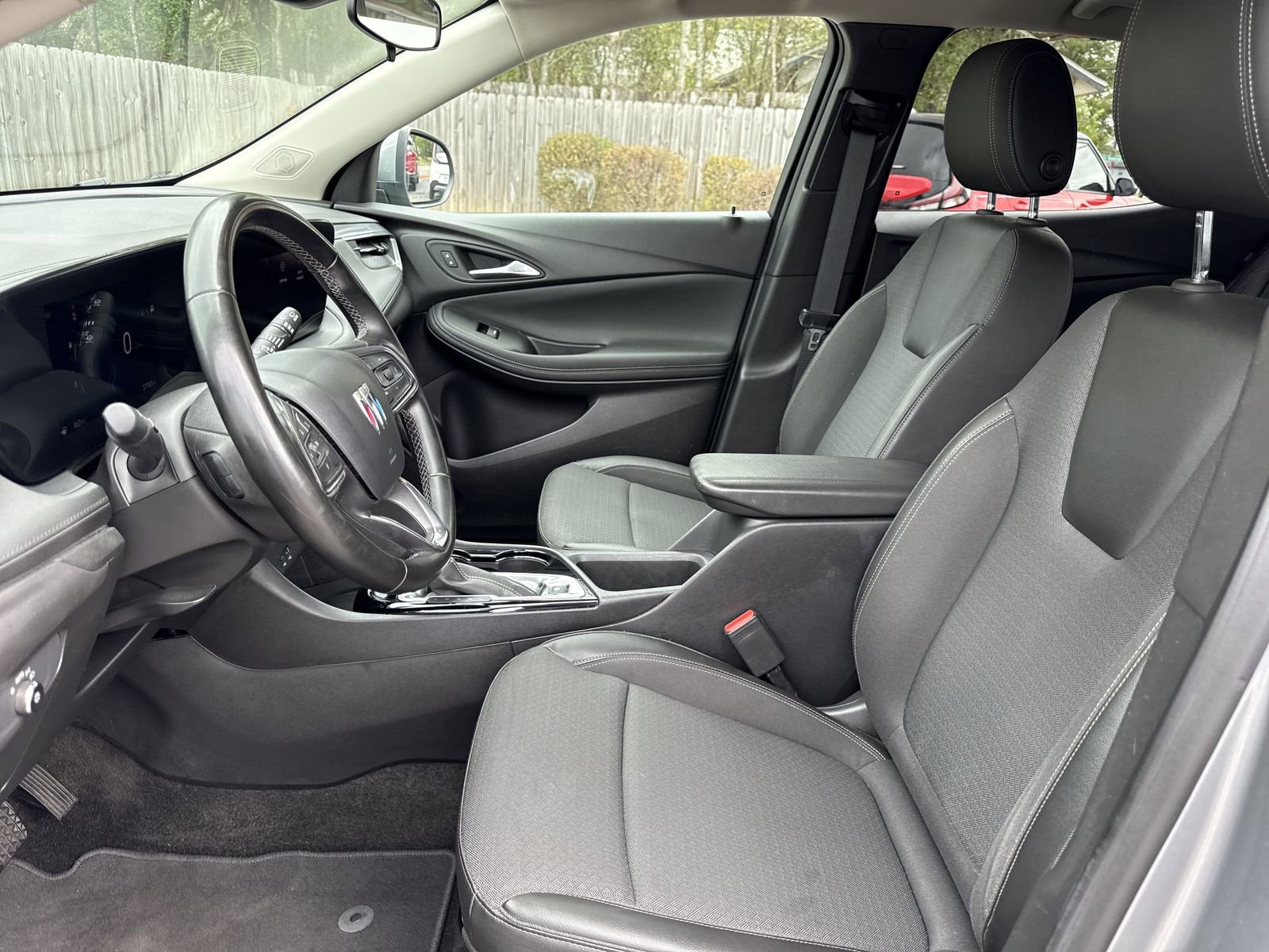 Used 2024 Buick Encore GX Preferred FWD image 9