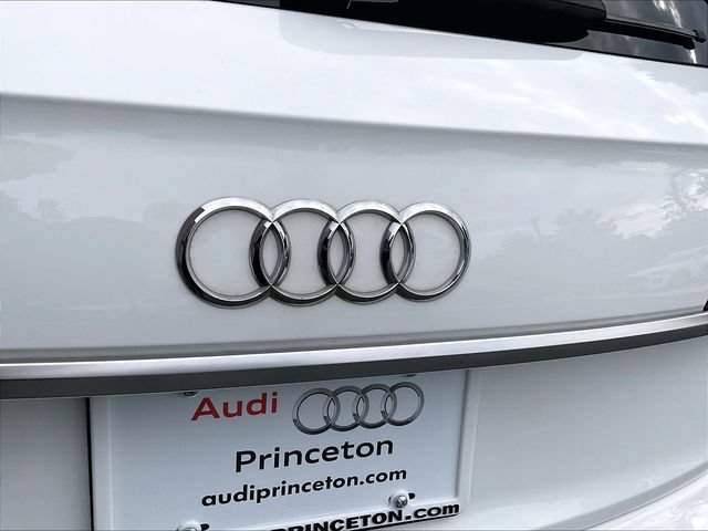Used 2021 Audi Q5 Premium AWD/4WD image 31
